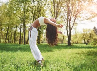 Gimnastyka słowiańska — na czym polega i co możesz dzięki niej zyskać?