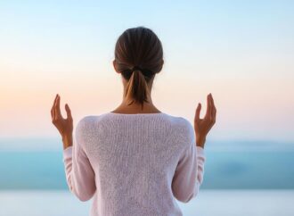 O co chodzi w mindfulness? Uważność w teorii i praktyce, w codziennym życiu