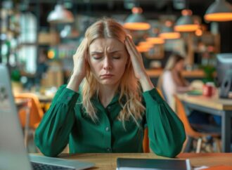 Wypalenie zawodowe. Czy wiesz, jak sobie radzić? Przeczytaj i wróć do formy