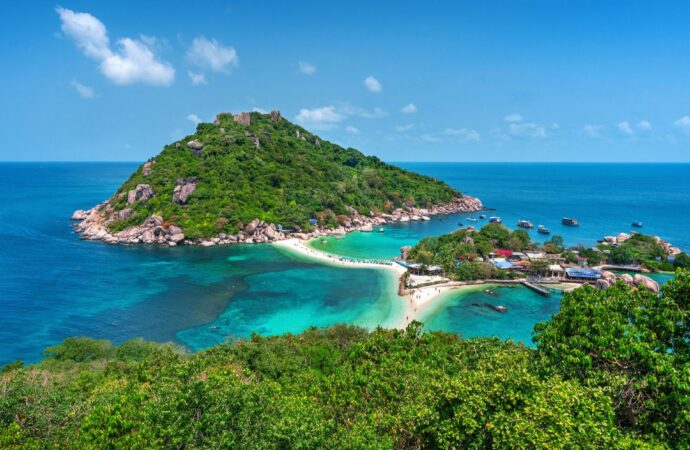 Niebieskie strefy długowieczności. Na czym polega fenomen Blue Zones? Lista Power 9®