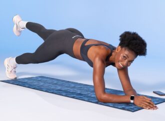 Cardio w domu bez sprzętu. Szybki trening na spalanie kalorii