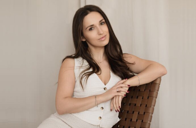 „Podcast, który przytula”. Alicja Sękowska w rozmowie o Well Be Stories