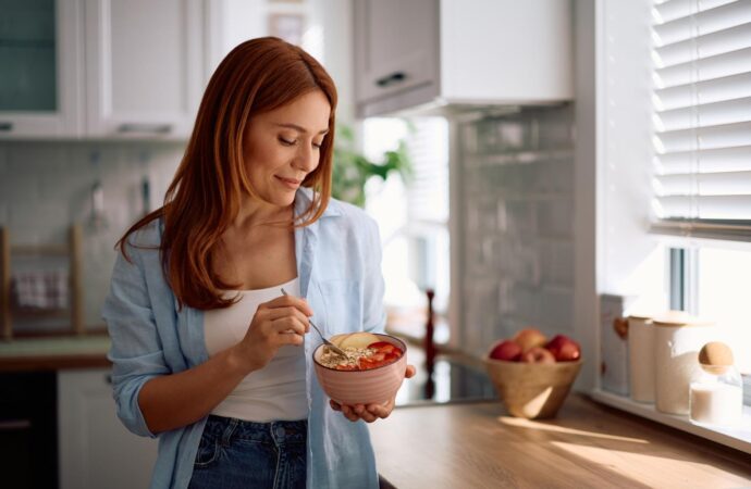 Owsianka to idealne śniadanie czy nie? Dietetyk rozwiewa wątpliwości