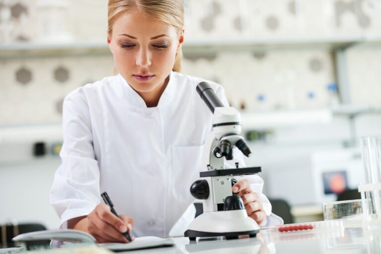 Personalizacja diety dzięki testom DNA – moda czy nauka? Testujemy trendy