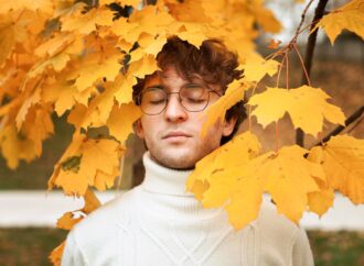 Jak jesień wpływa na umysł i ciało? Poznaj skutki jesiennego przesilenia