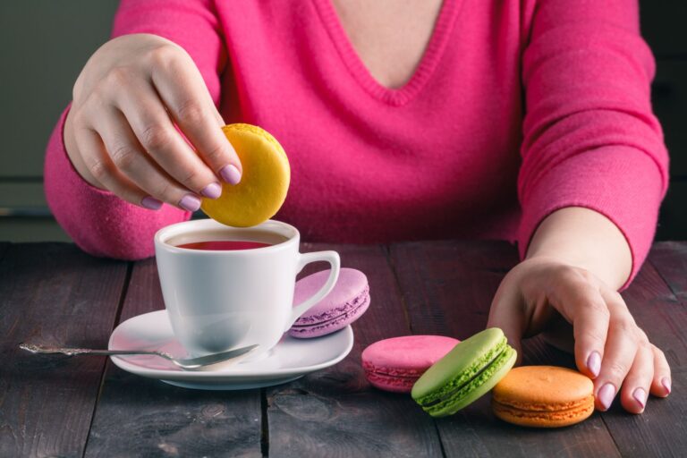 Jak przestać jeść słodycze w 30 dni? Sprawdź, co radzi dietetyk i do dzieła!