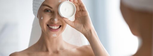 Odbudowa bariery hydrolipidowej skóry: kosmetyki i strategie pielęgnacyjne