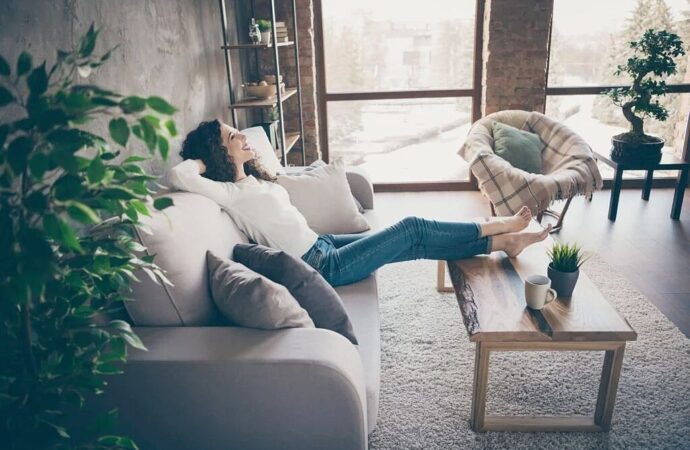 Minimalizm w życiu: zobacz, jak uprościć codzienność i zyskać spokój