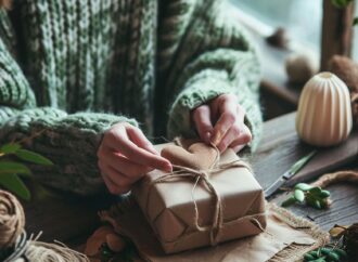 Prezentownik dla niej 2025: prezenty dla ciała, umysłu i domu w duchu wellbeing