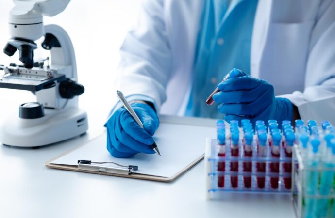 Morfologia krwi: co wykazuje? Poznaj 7 parametrów, na które zwrócić uwagę