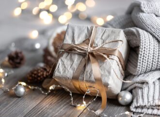 Idealny prezent nie istnieje? Nieprawda! Zobacz, jak wybrać upominek na święta