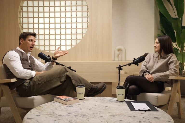 Social media, AI, patostreamy i cyfrowe granice: rozmowa z Wojtkiem Kardysiem