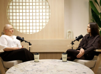 Jak stawiać granice dziecku? Rozmowa z Mariolą Kurczyńską o wychowaniu