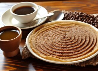 Omlet cappuccino z ricottą i kakao. Pomysł na deser i śniadanie Low Carb