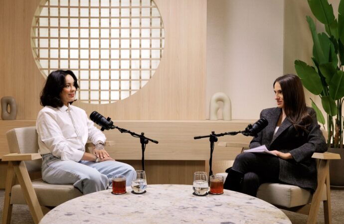 Jak budować pewność siebie i się kochać? Rozmowa z Sandrą Kpodonou