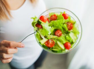 Dlaczego nie chudnę mimo diety i ćwiczeń? Przeczytaj, co mówi dietetyk