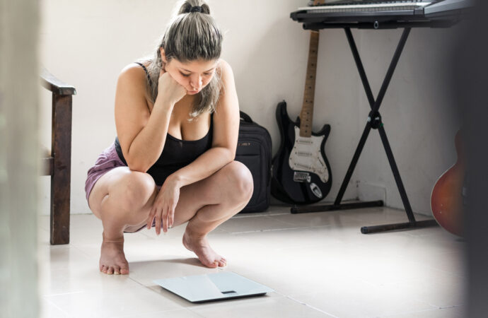 Zmęczenie, stres i hormony: dlaczego blokują chudnięcie i jak to zmienić?