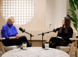 Uzależnienie od telefonu u dzieci: co robić? Rozmowa z Jowitą Michalską