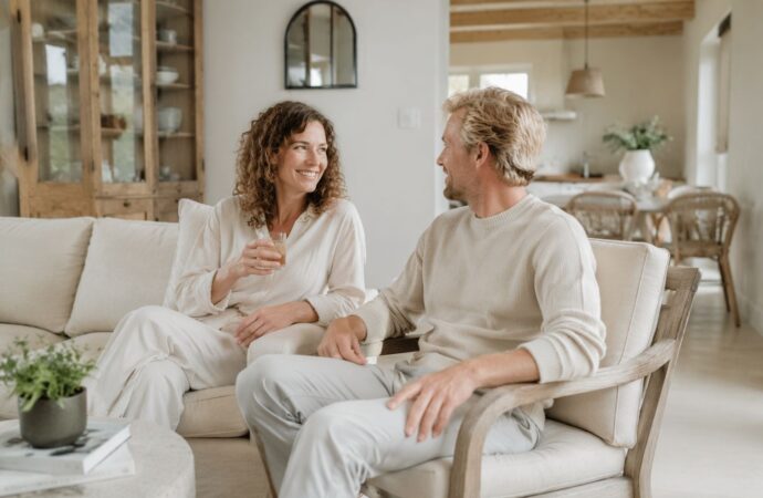 Alkohol a odchudzanie: sprawdź, dlaczego weekend psuje Twoją dietę