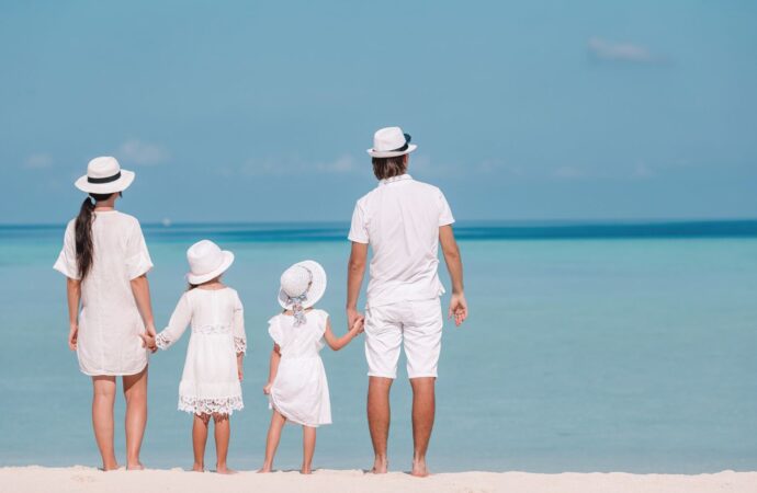 Jak zaplanować urlop, żeby odpocząć? Sprawdź wakacyjny poradnik wellbeing
